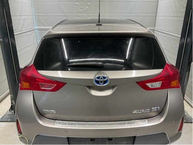 Bakluke til Toyota Auris 2013-2015 (Type II, Fase 1)  (TOYOTA|6700502240|)