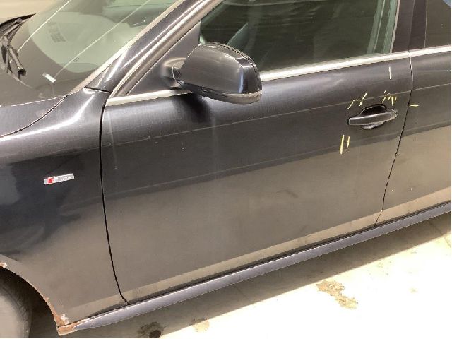 Dør venstre foran til Audi A4 2007-2014 (Type IV) (B8) (B8) (AUDI|8K0 831 051 J|)