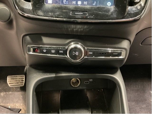 Bryter diverse til Volvo XC40, 2018-2024  (VOLVO|31456673)
