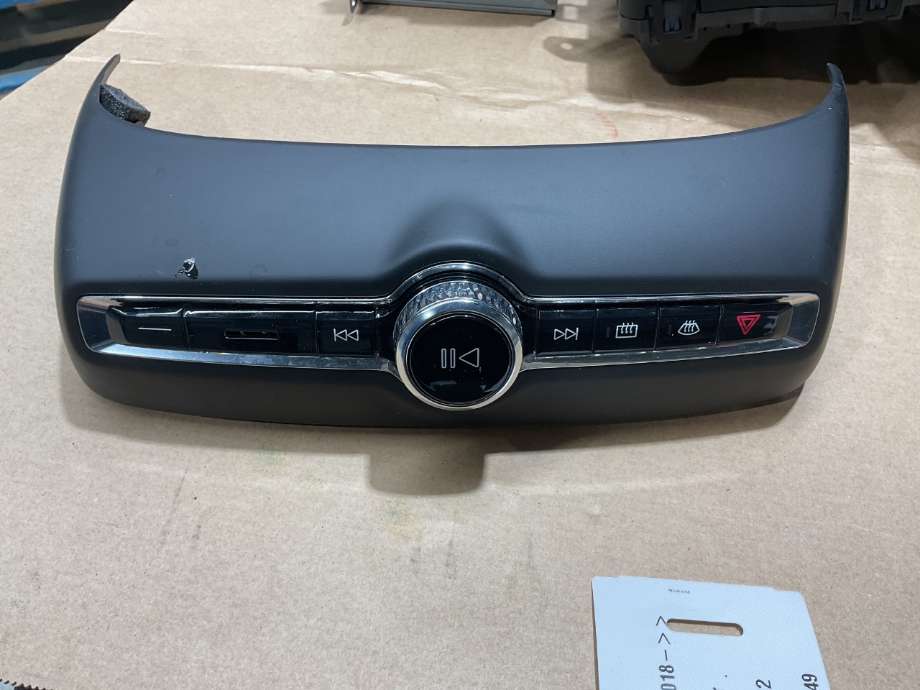 Bryter diverse til Volvo XC40 2018-2024  (VOLVO|31456673|)