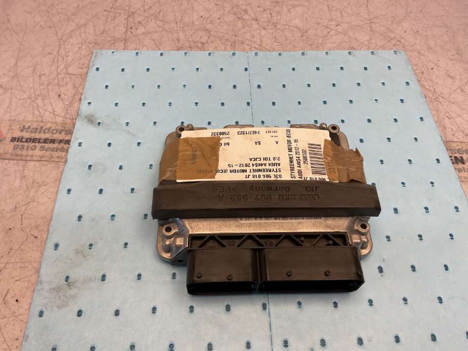 Styreenhet motor til Audi A4, 2007-2014 (Type IV) (B8) (B8) (AUDI|03L 906 018 JT)