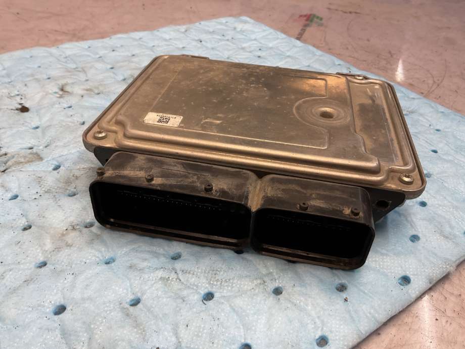 Styreenhet motor til VW Tiguan 2011-2016 (Type I, Fase 2)  (VOLKSWAGEN|03L 906 018 FQ|)