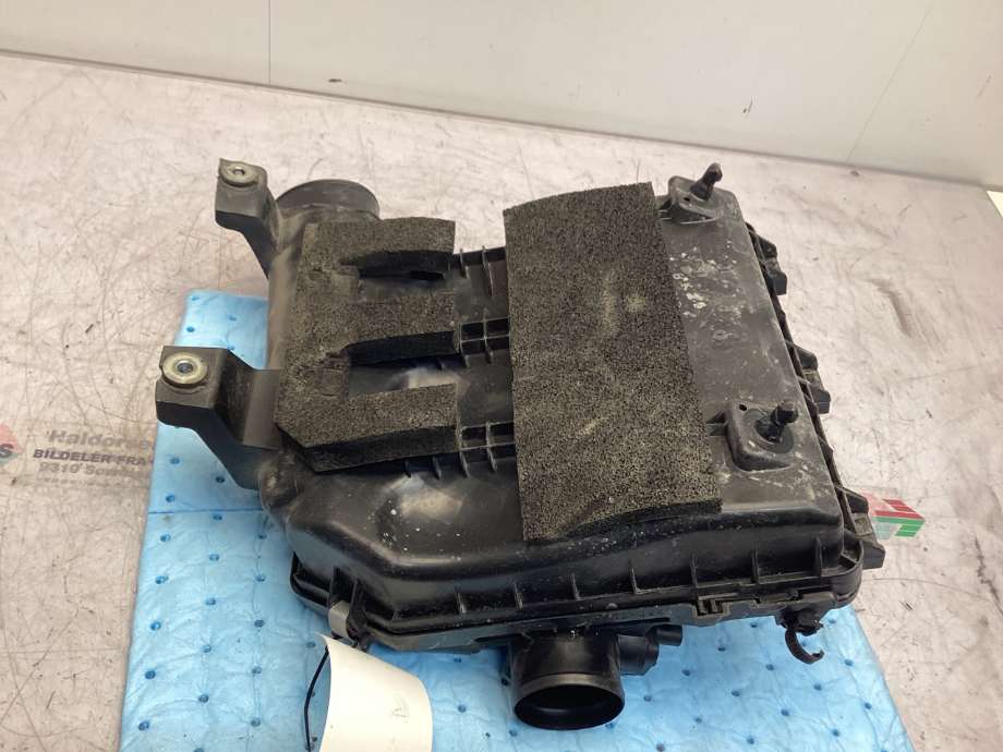 Luftfilterboks til Suzuki SX4 S-CROSS 2013-->> (Type II)  (SUZUKI||68M A01)