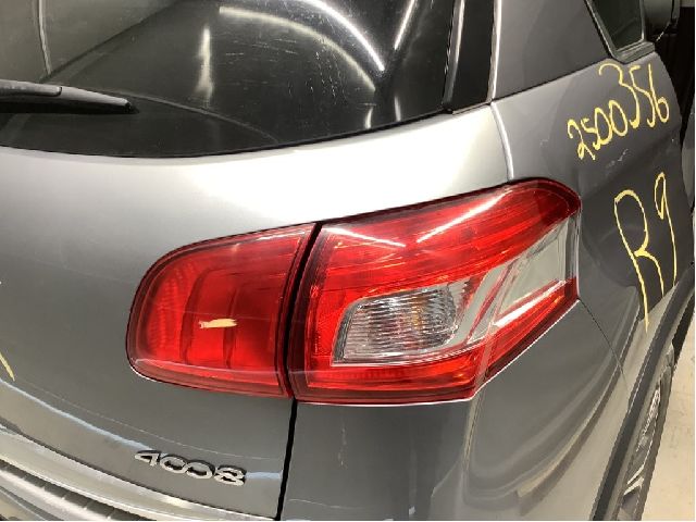 Baklykt høyre til Peugeot 4008, 2012-2017  (PEUGEOT|16 076 993 80)