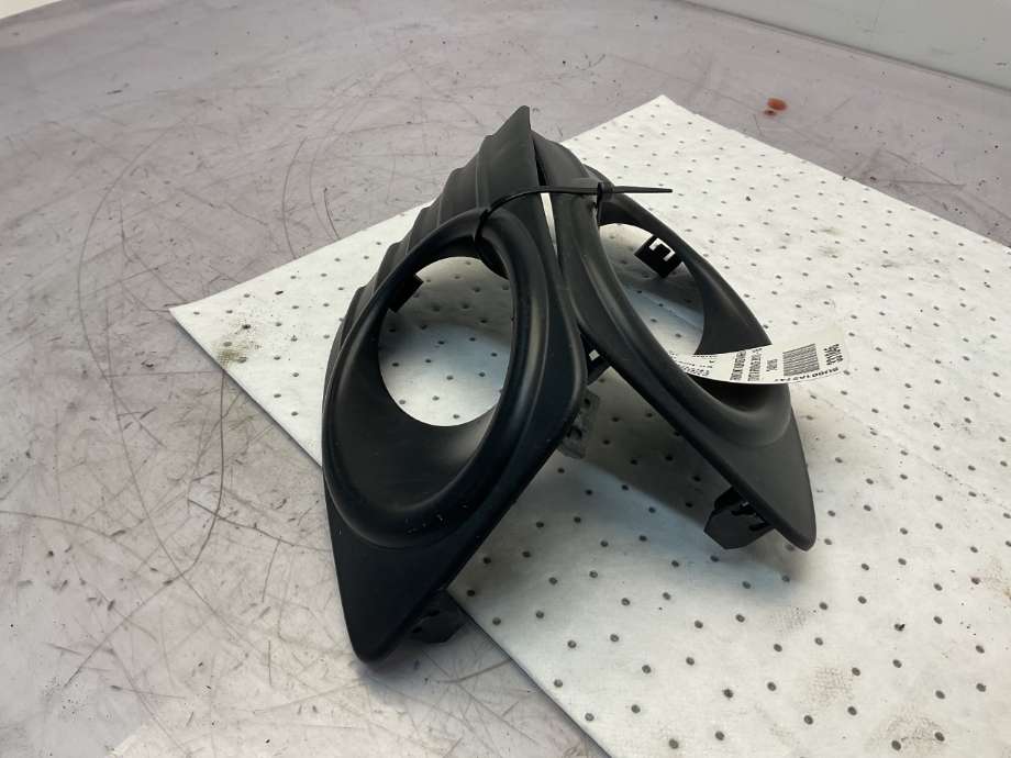 Frontlyktehus til Toyota Proace 2013-2016 (Type I) (TOYOTA|SU001A2747|)