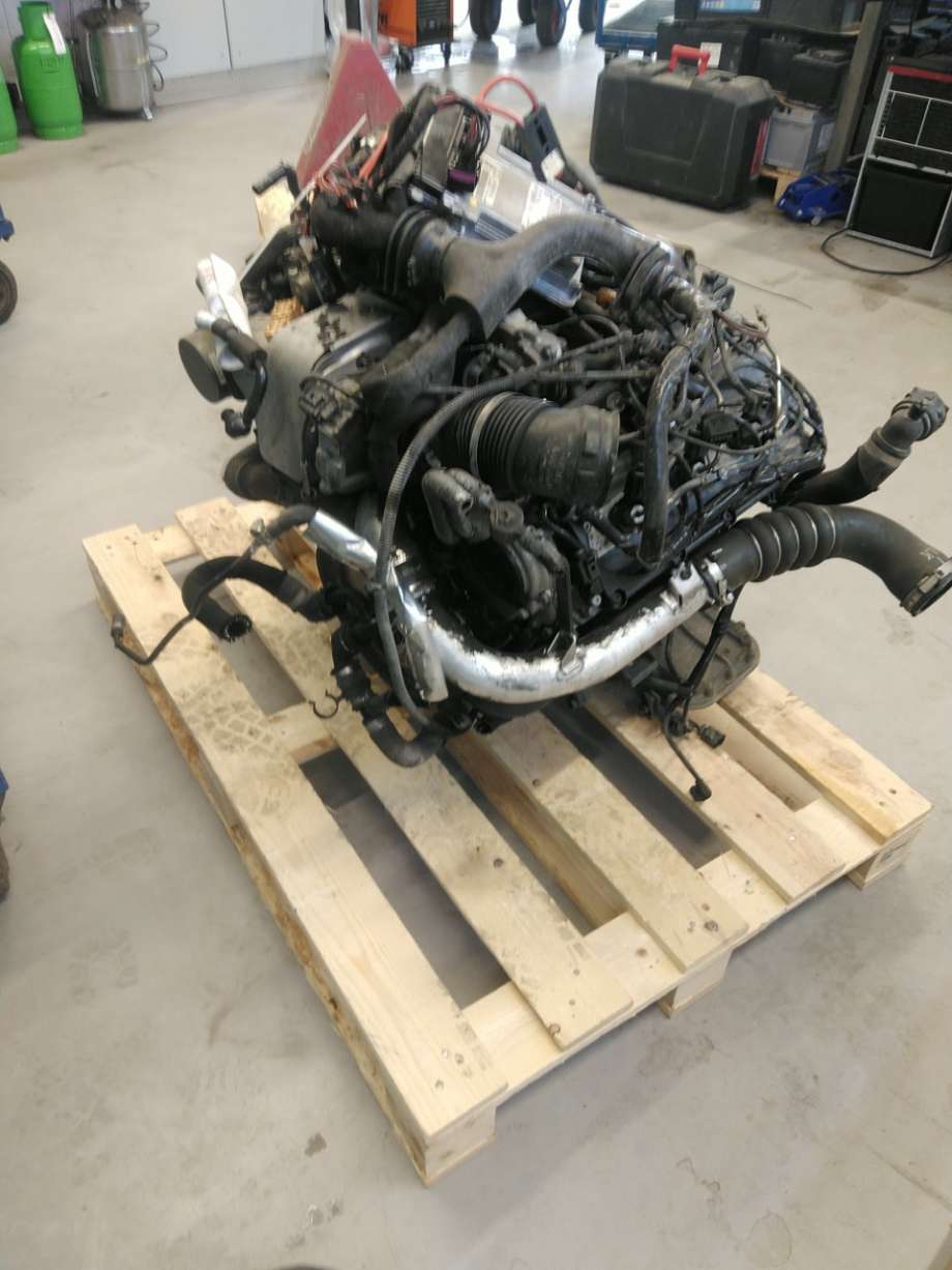 Motor diesel til Audi A6 2005-2008 (Type III, Fase 1) (C6) (C6) (AUDI|0 V6 TDI;ASB 3|)
