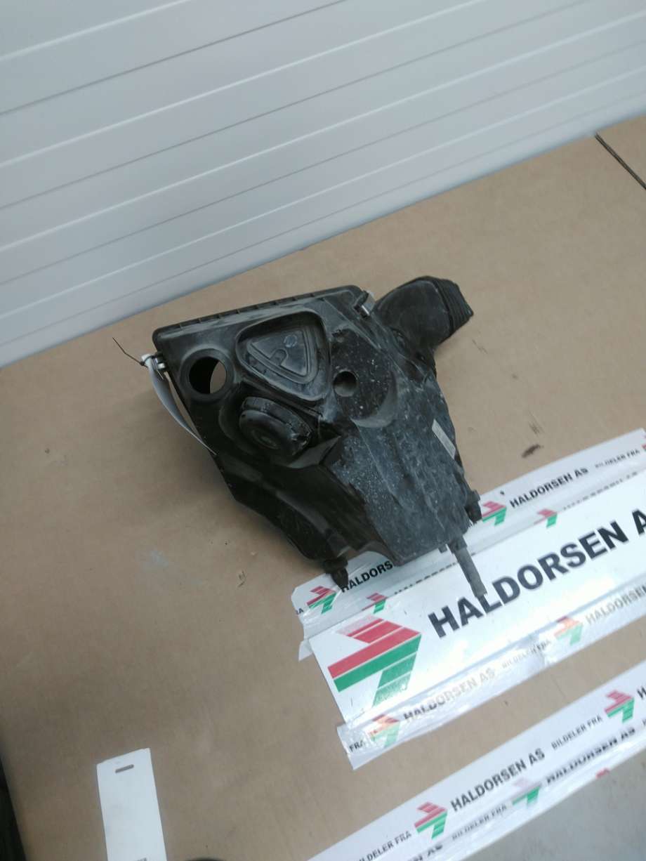 Luftfilterboks til Audi A6 2005-2008 (Type III, Fase 1) (C6) (C6) (AUDI|4F0 133 837 BC|)