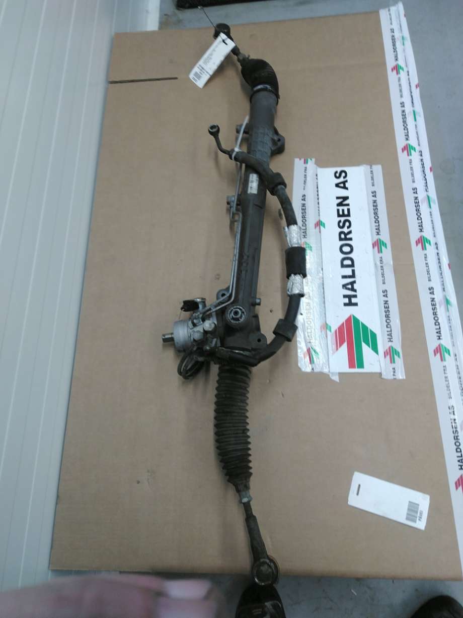 Tannstang til Audi A6, 2005-2008 (Type III, Fase 1) (C6) (C6) (AUDI|4F1 422 053 A)