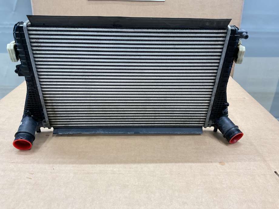 Intercooler til VW Passat 2011-2015 (B7) (B7) (VOLKSWAGEN|3C0 145 805 AM|)