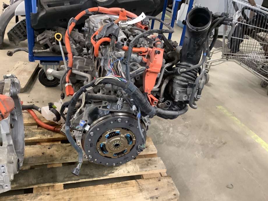Motor bensin til Toyota RAV4 2016-2019 (Type IV, Fase 2)  (TOYOTA|1900036430|)