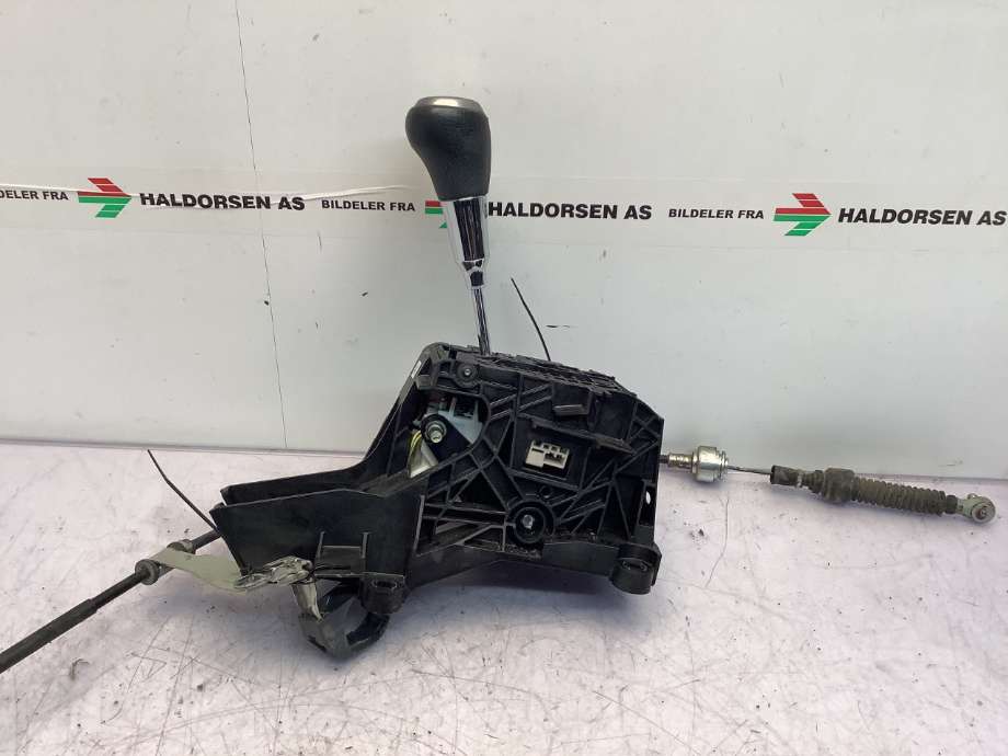 Girstang/girvelger automat til Toyota RAV4 2016-2019 (Type IV, Fase 2)  (TOYOTA|3350442120C0|)