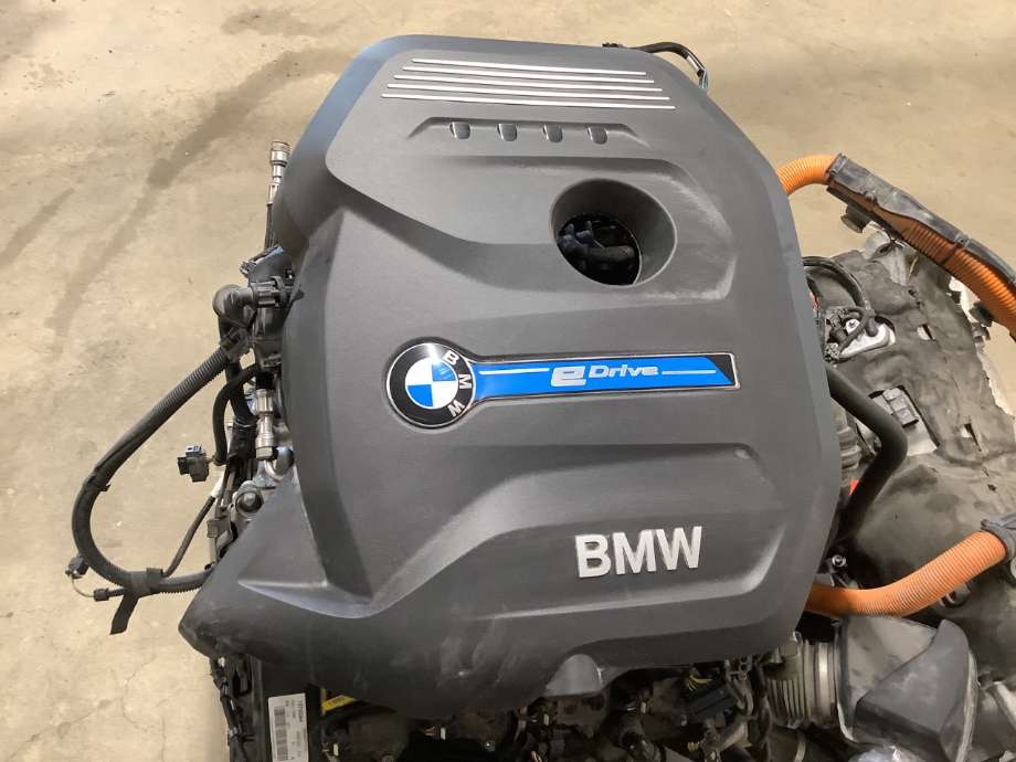 Motor bensin til BMW 3-Serie 2012-2018 (F30/F31/F34) (F30/F31/F34) (BMW|11 00 2 455 345|B48B20A|)