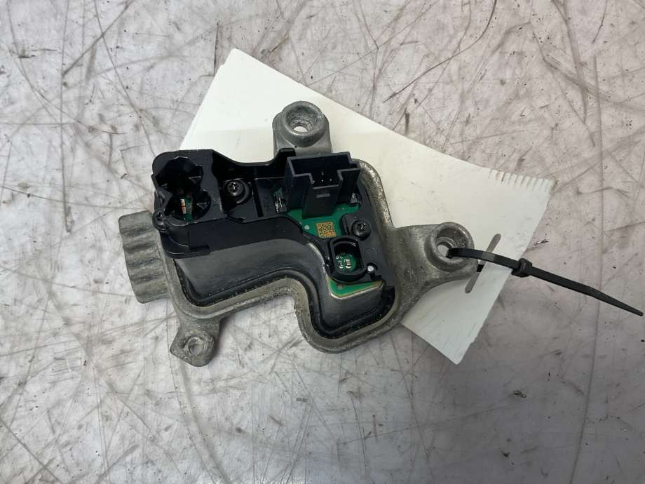 Styreenhet xenon/ballast til BMW 3-Serie 2012-2018 (F30/F31/F34) (F30/F31/F34) (BMW|63 11 7 419 620|)