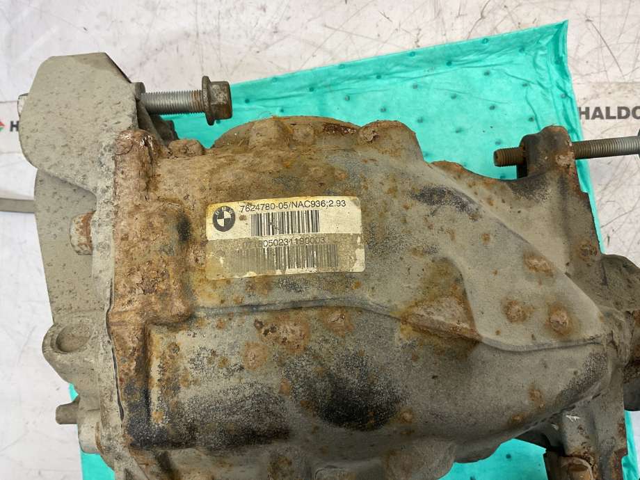 Kardang klokke bak til BMW 3-Serie 2012-2018 (F30/F31/F34) (F30/F31/F34) (BMW|33 10 7 624 780|188LW I=2;93|)