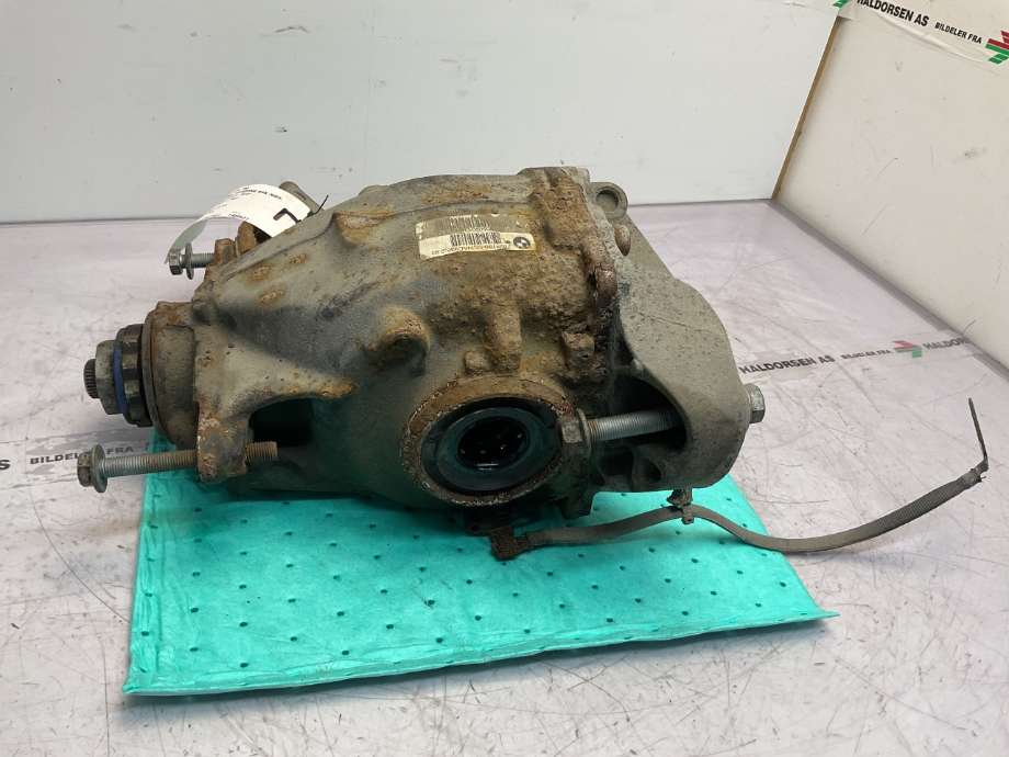 Kardang klokke bak til BMW 3-Serie 2012-2018 (F30/F31/F34) (F30/F31/F34) (BMW|33 10 7 624 780|188LW I=2;93|)