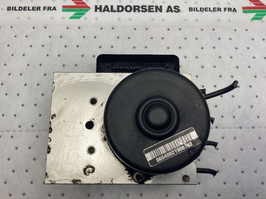 Aircondition kompressor til VW Transporter / Caravelle 2003-2009 (Fase 1) (T5) (T5) (VOLKSWAGEN|7H0 820 805 J|)