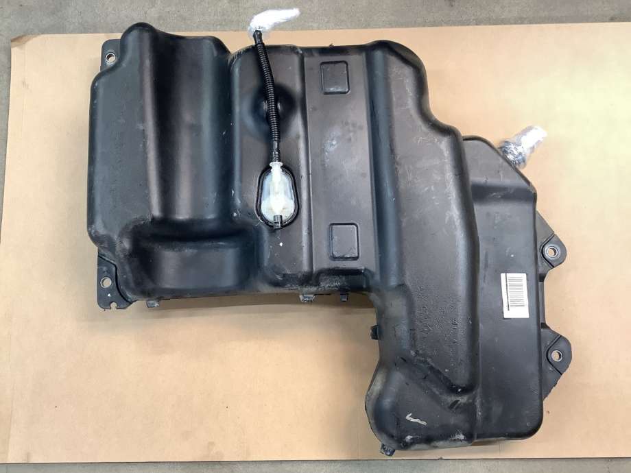 AdBlue tank til Mercedes Vito 2014-->> (W447) (W447) (MERCEDES|A 447 470 00 15|)