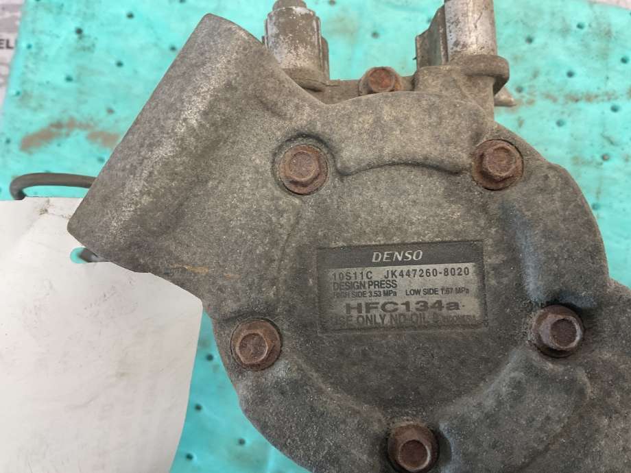 Aircondition kompressor til Toyota Hilux 2006-2011  (TOYOTA|883200K080|)