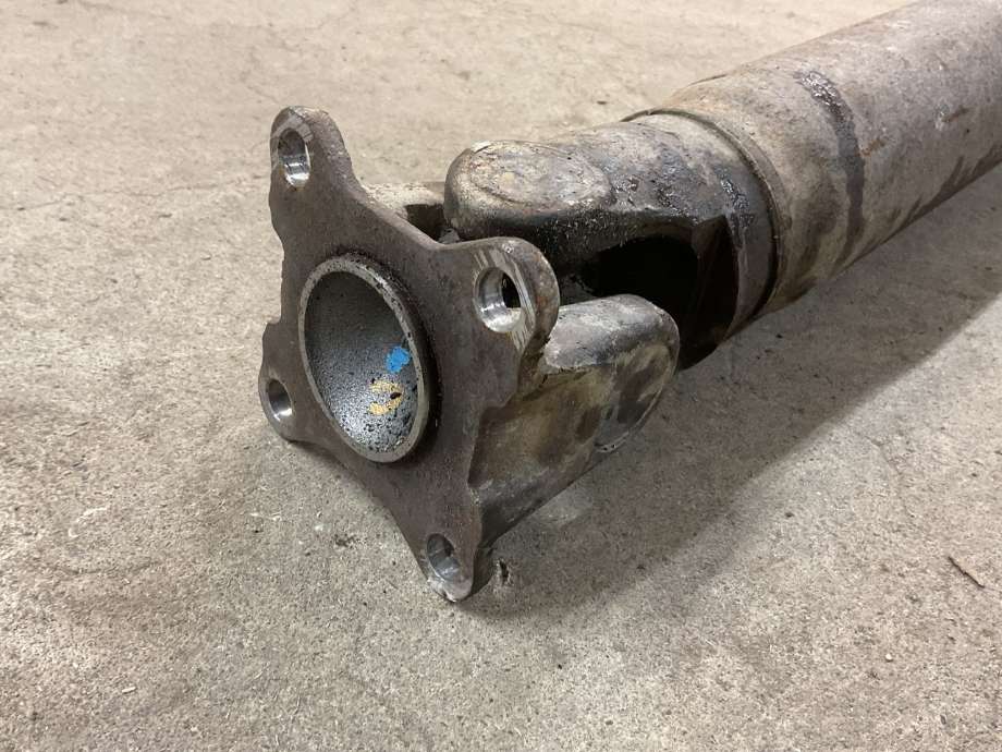 Mellomaksel til Toyota Hilux 2006-2011  (TOYOTA|371000K030|)