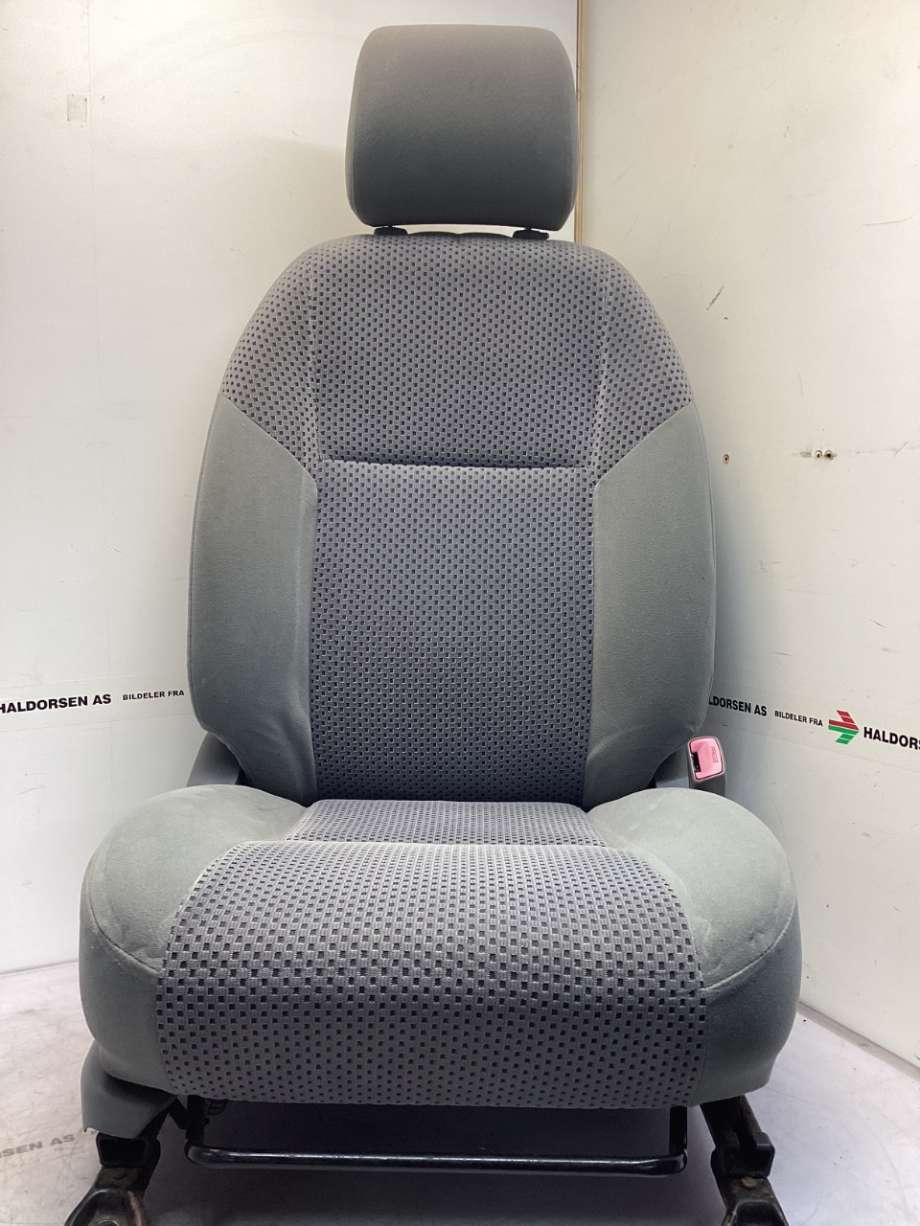 Sete foran høyre til Toyota Hilux, 2006-2011  (TOYOTA|)