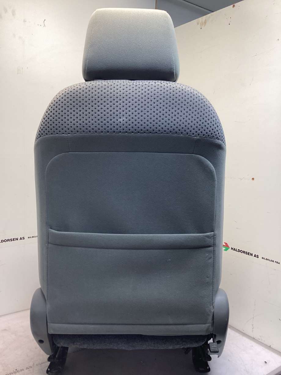 Sete foran høyre til Toyota Hilux 2006-2011 (TOYOTA|)