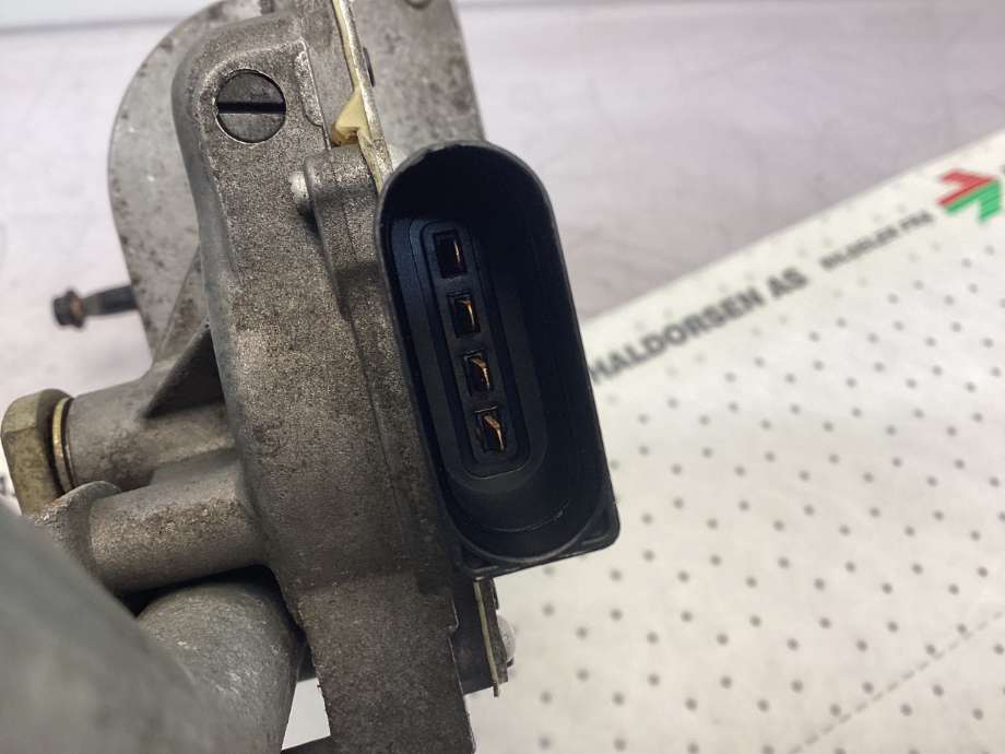 Viskermotor frontrute til VW Transporter / Caravelle 2003-2009 (Fase 1) (T5) (T5) (VOLKSWAGEN|7E1 955 113|7H1 955 603|)