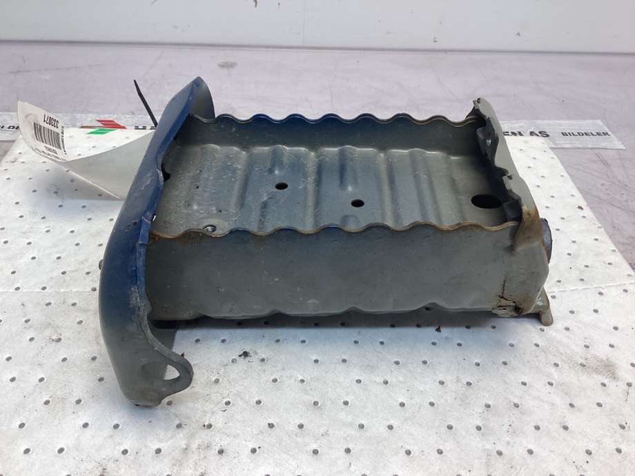 Støtfangerdemper foran til Toyota Yaris 2014-2020 (Type III, Fase 2)  (TOYOTA|570130D041|)