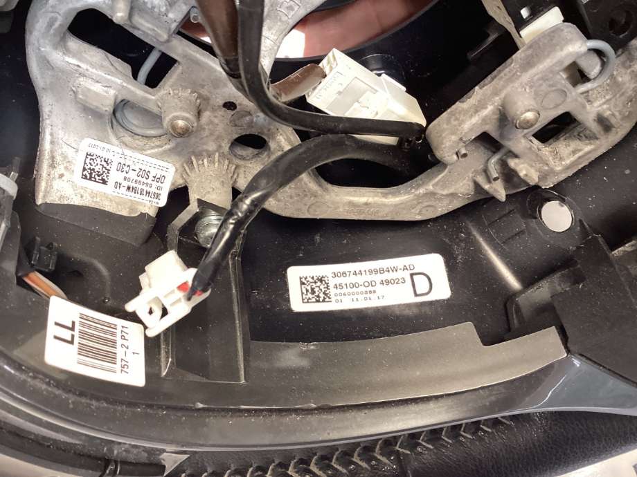 Ratt til Toyota Yaris 2014-2020 (Type III, Fase 2)  (TOYOTA|451020D30023|)
