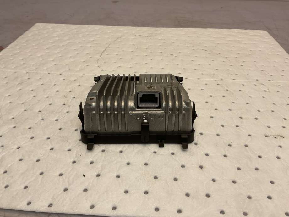 Sensor radar til Toyota Yaris 2014-2020 (Type III, Fase 2)  (TOYOTA|881810D040|)
