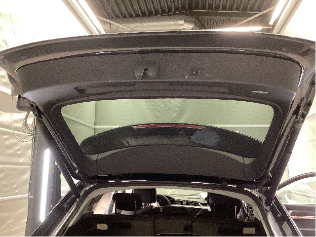 Bakluke til Audi e-tron 2018-->> (AUDI|4KE 827 025 B|)