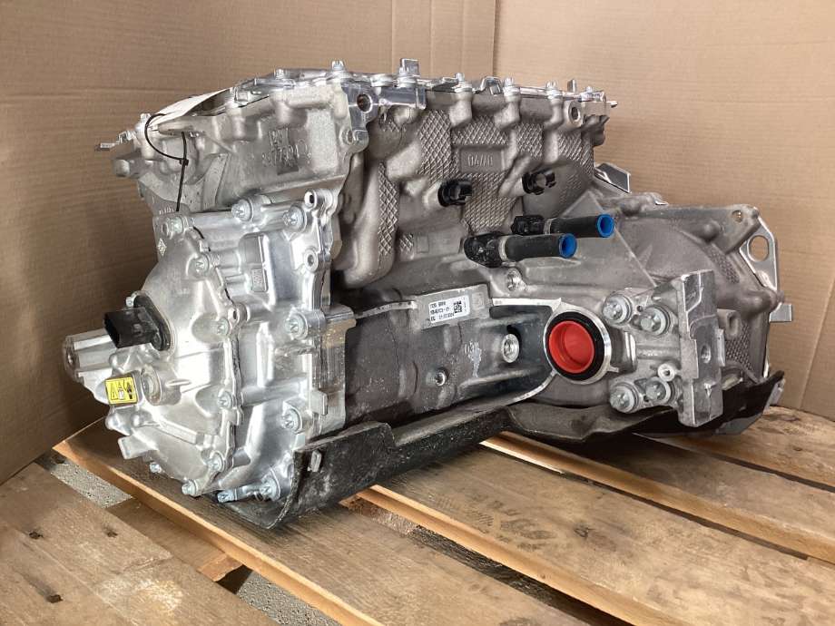 Motor elbil bak til BMW X1 2022-->> (U11) (U11) (BMW|12 33 5 B47 6C9|12 33 5 B60 563|)