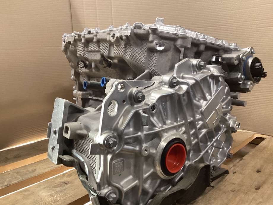 Motor elbil bak til BMW X1 2022-->> (U11) (U11) (BMW|12 33 5 B47 6C9|12 33 5 B60 563|)
