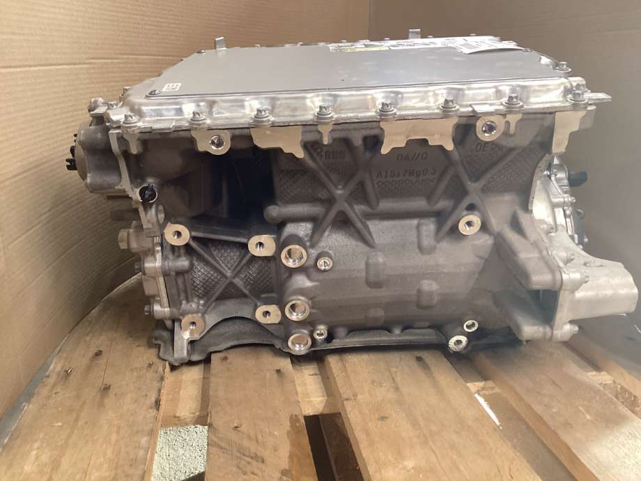 Motor elbil bak til BMW X1 2022-->> (U11) (U11) (BMW|12 33 5 B47 6C9|12 33 5 B60 563|)