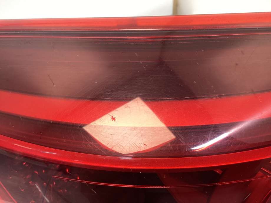 Baklykt venstre til Mazda 3 2013-2016 (Type III, Fase 1)  (MAZDA|B45D51160C|)