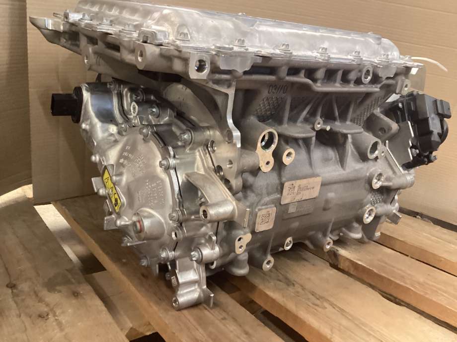 Motor elbil foran til BMW X1 2022-->> (U11) (U11) (BMW|12 33 5 B47 6C8|12 33 5 B60 562|)