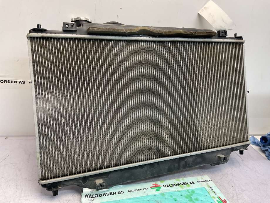 Radiator (manuell gir) til Mazda 3 2013-2016 (Type III, Fase 1)  (MAZDA|PE2015200|)