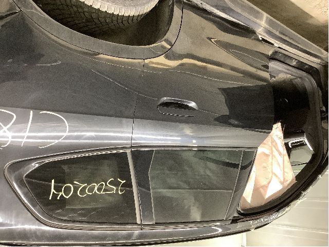 Dør venstre bak til BMW X1 2022-->> (U11) (U11) (BMW|41 52 5 A38 655|)