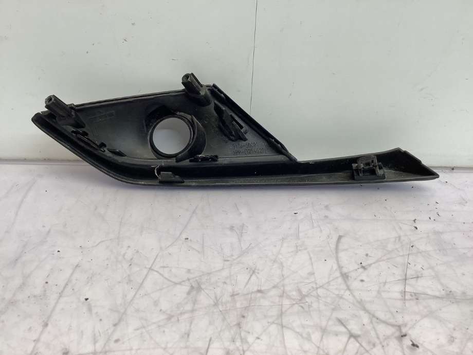 Frontlyktehus til Mazda CX-3 2015-2022 (MAZDA|D10J50C22|D10J50C21|)