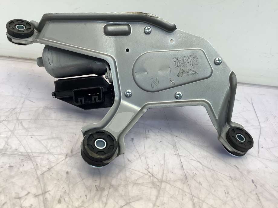 Viskermotor bakrute til Toyota RAV4 2019-->> (Type V)  (TOYOTA|8513042101|)