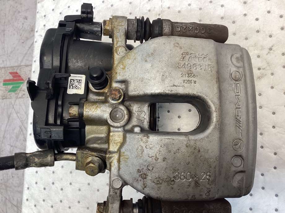 Bremsecaliper høyre bak til Mercedes EQC 2019-->>  (MERCEDES|A 000 423 76 00|)