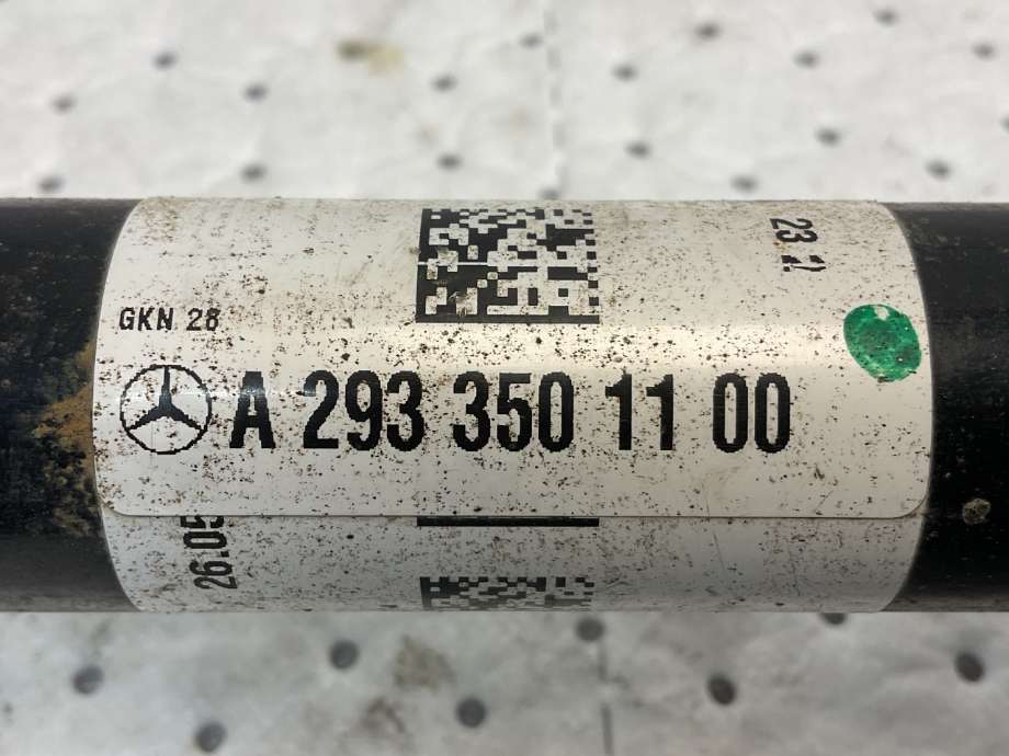 Drivaksel høyre bak, elbil til Mercedes EQC 2019-->>  (MERCEDES|A 293 350 11 00|)