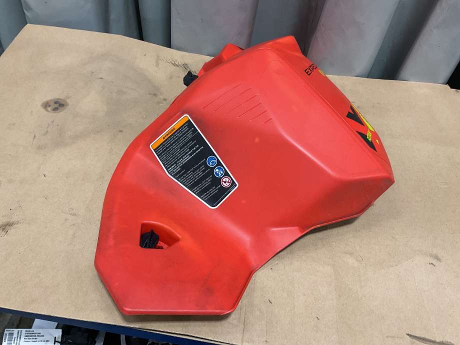 MC, Kåpe, høyre til Snøscooter Ski-Doo øvrige 0-->>  (EXPEDITION 850||850ETEC|EXPEDITION)