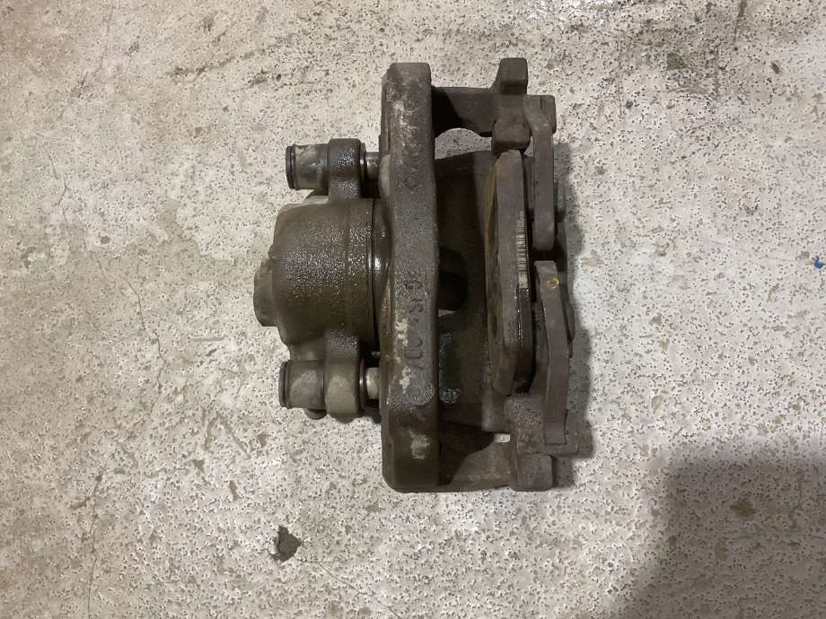 Bremsecaliper venstre foran til Peugeot Expert 2016-->> (Type III)  (PEUGEOT|16 132 600 80|)