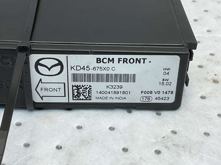 Styreenhet comfort (BCM) til Mazda 3 2013-2016 (Type III, Fase 1)  (MAZDA|KD45675Y0G||KD45675X0 C)