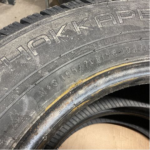 Dekk til Annet Dekk vinter pigg 0-->>  (HAKKAPELITTA C4|NOKIAN|)