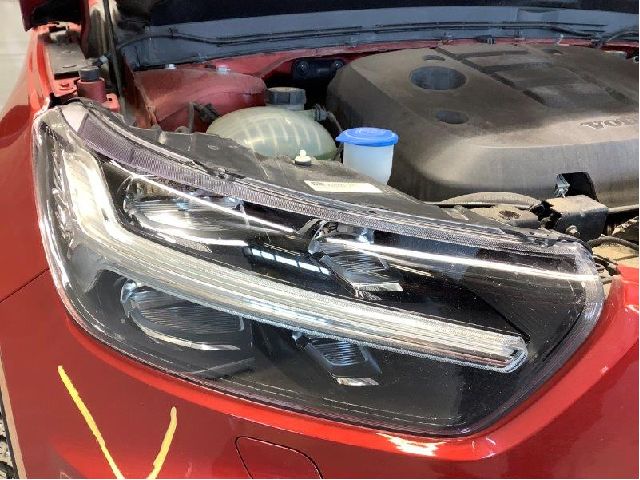 Frontlykt høyre halogen til Volvo XC40 2018-2024  (VOLVO|31446785|)