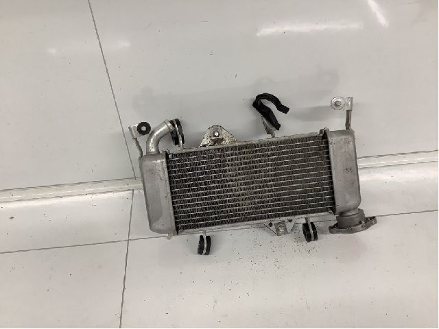 Radiator (manuell gir) til MC Yamaha Øvrige 0-->>  (BK6-E2460-01|)