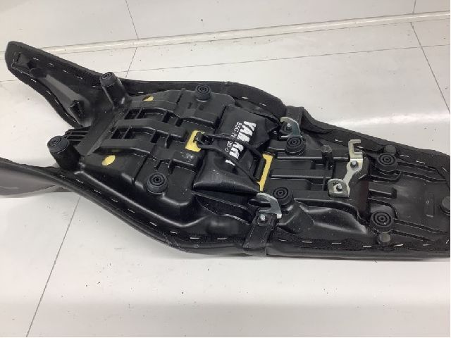 MC, Sal/sete, fremre til MC Yamaha Øvrige 0-->>  (B6G-F4730-01|)