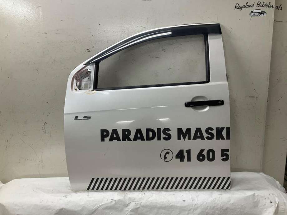 Dør venstre foran til Isuzu D-Max 2007-2012 (Type I)  (8982688381|)