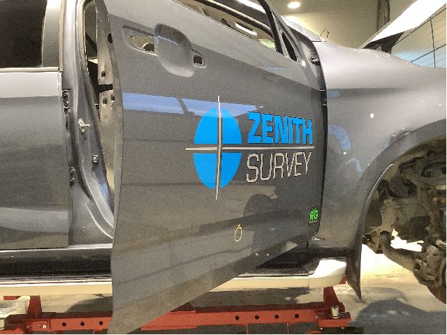 Dør høyre foran til Isuzu D-Max, 2021-->> (Type III)  (ISUZU|8978209350)